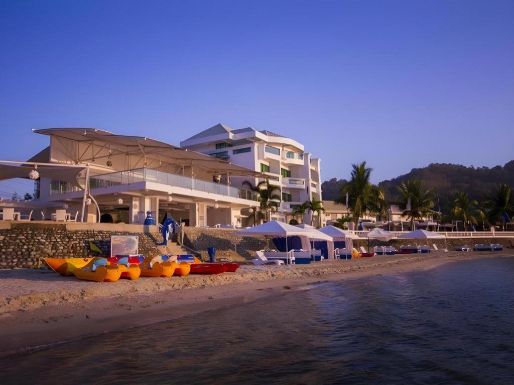 Vitalis White Sands Vigan Exterior photo