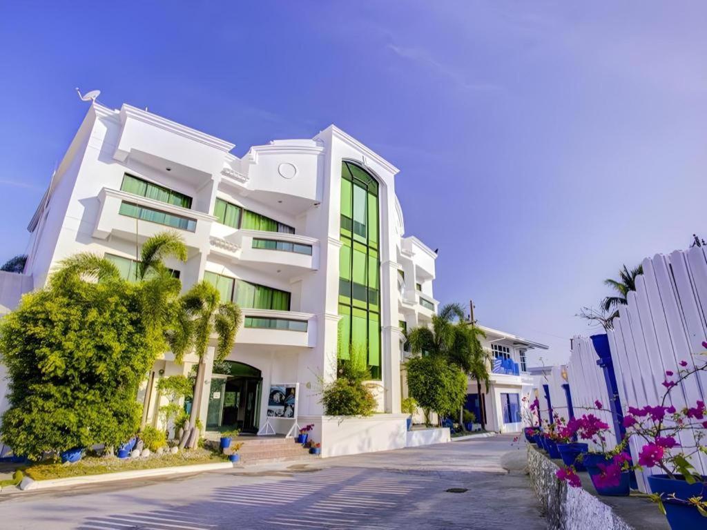 Vitalis White Sands Vigan Exterior photo